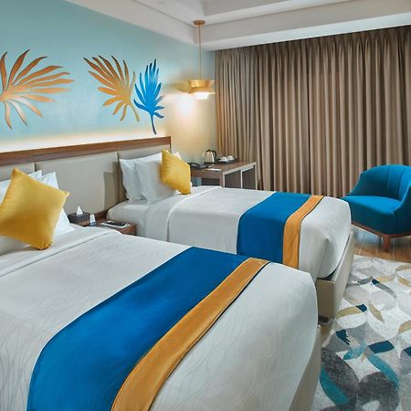 Kingsford Hotel Manila Paranaque City Екстериор снимка