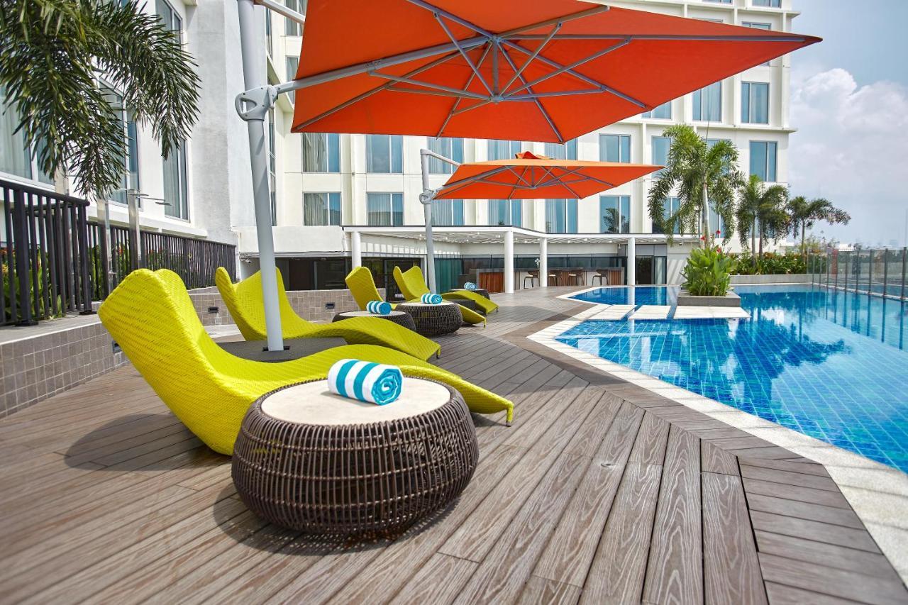 Kingsford Hotel Manila Paranaque City Екстериор снимка