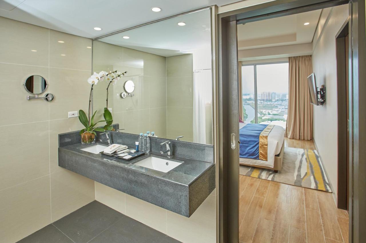 Kingsford Hotel Manila Paranaque City Екстериор снимка