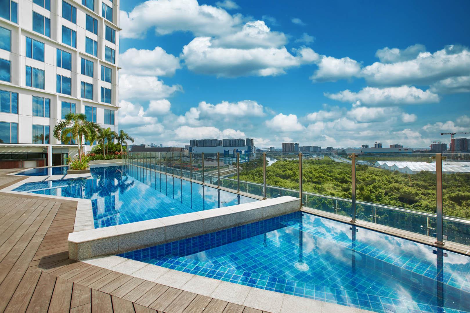 Kingsford Hotel Manila Paranaque City Екстериор снимка